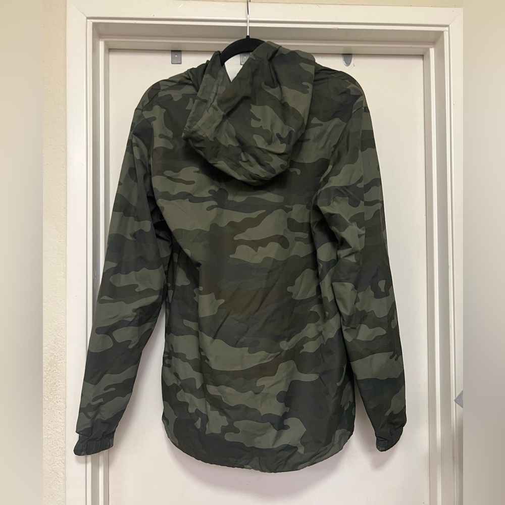 Independent Trading Company WATER RESISTANT HOODED WINDBREAKER COACHES JACKET - Picture 2 of 8